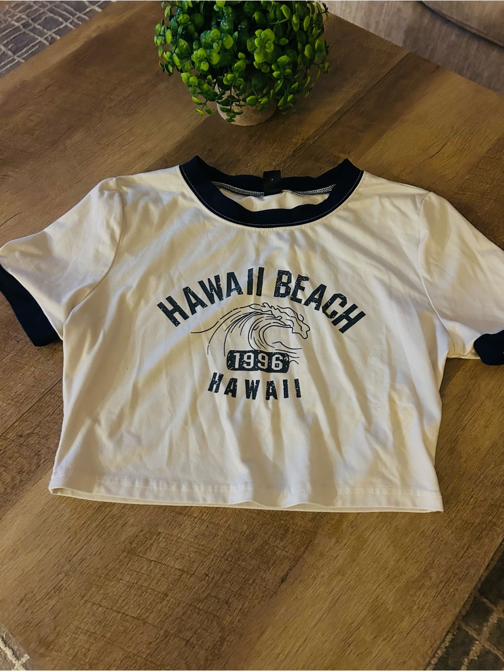 Hawaii Beach Graphic Ringer Tee - White/Navy